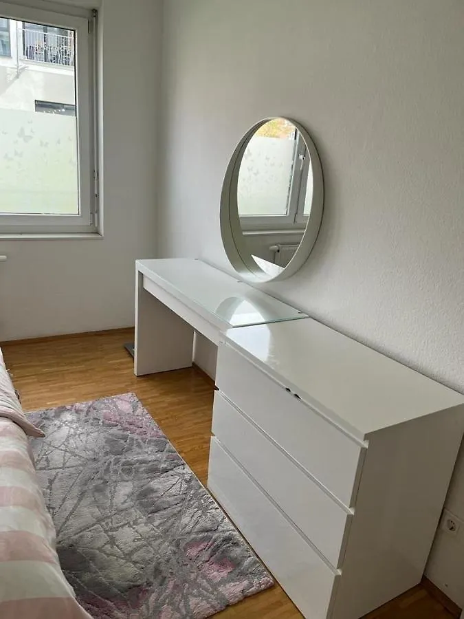 Mobilierte 5 Zimmer Wohnung Zur Vermieten Франкфурт-на-Майне