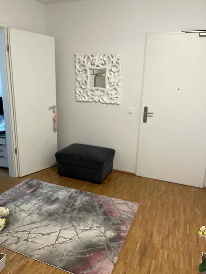 Mobilierte 5 Zimmer Wohnung Zur Vermieten Frankfurt am Main Germany